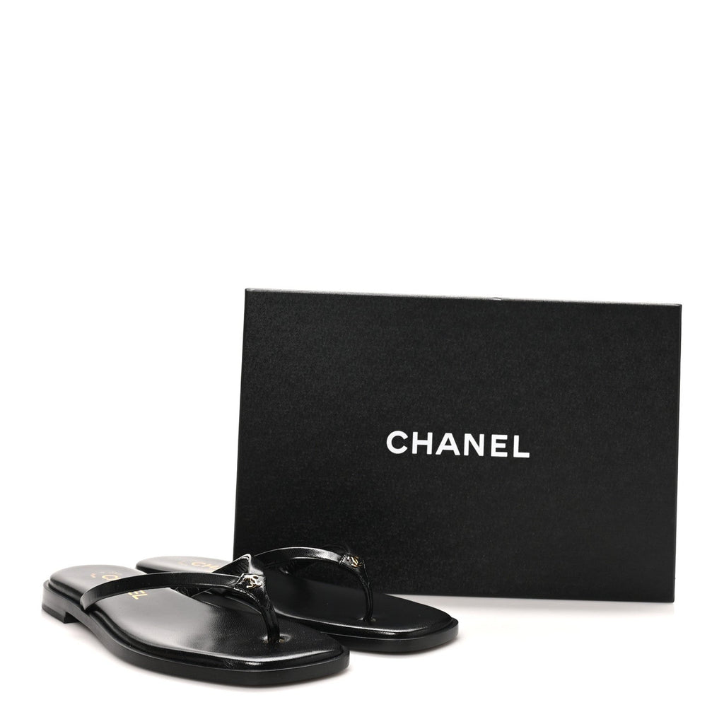 Goatskin CC Times Square Thong Sandals 37 Black