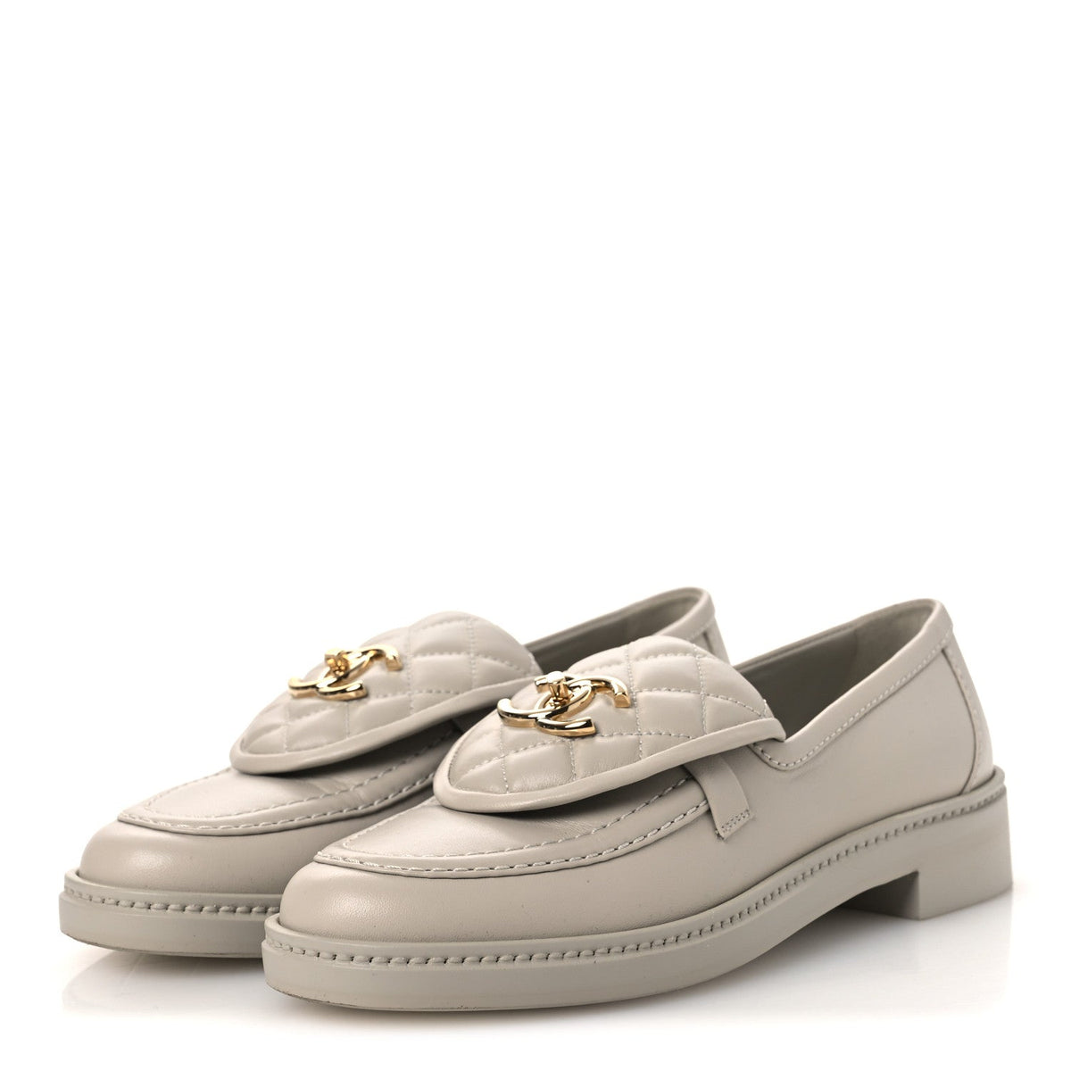 Lambskin Quilted CC Turnlock Loafers 37 Grey