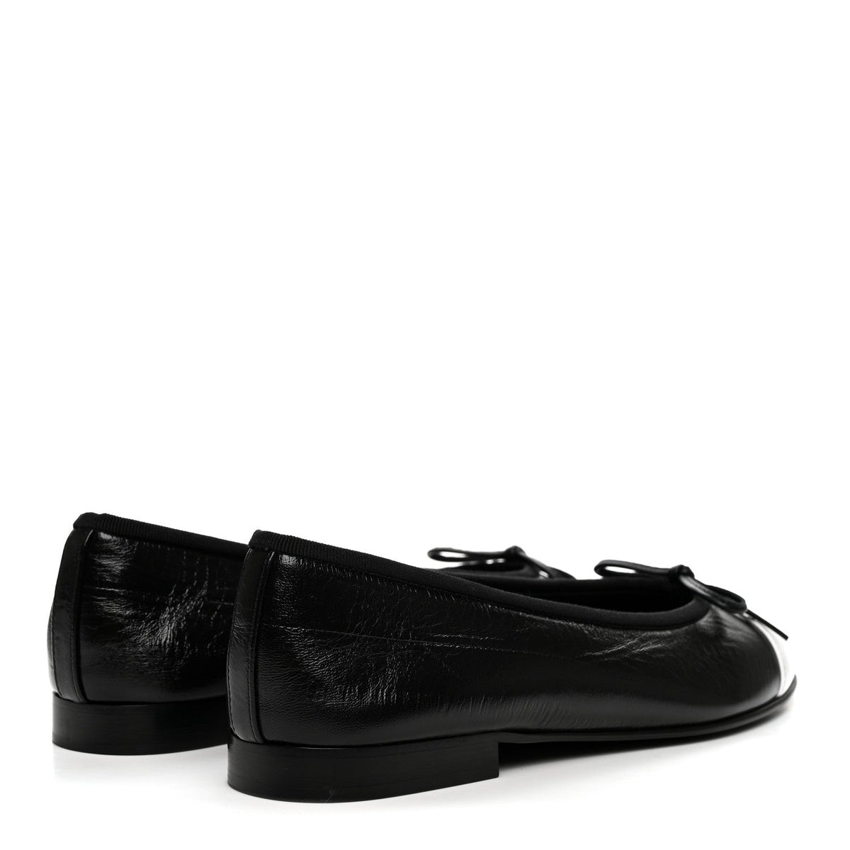 Crumpled Shiny Lambskin Cap Toe CC Ballerina Flats 36.5 Black White