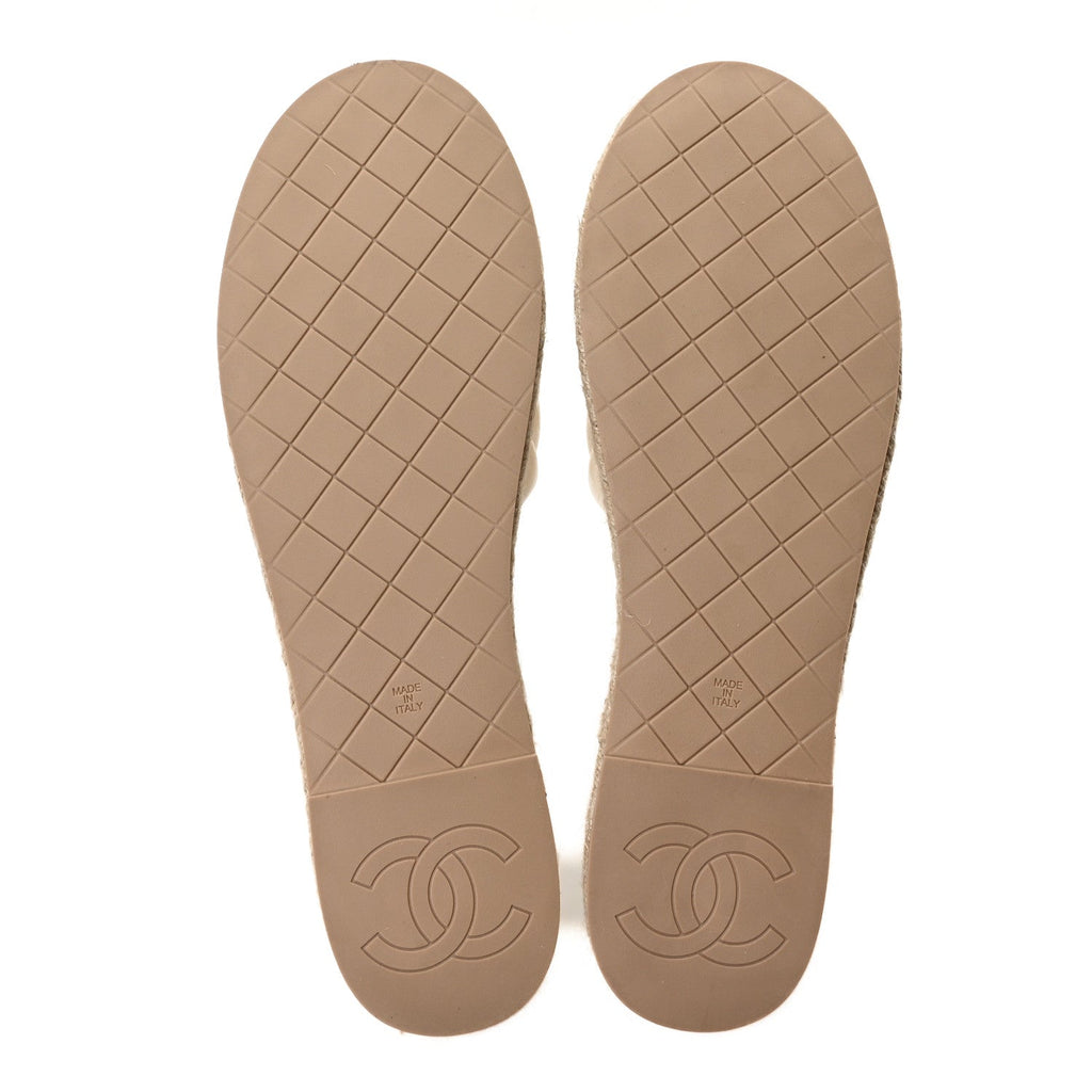 Lambskin Quilted CC Chain Espadrille Mules 41 Ivory