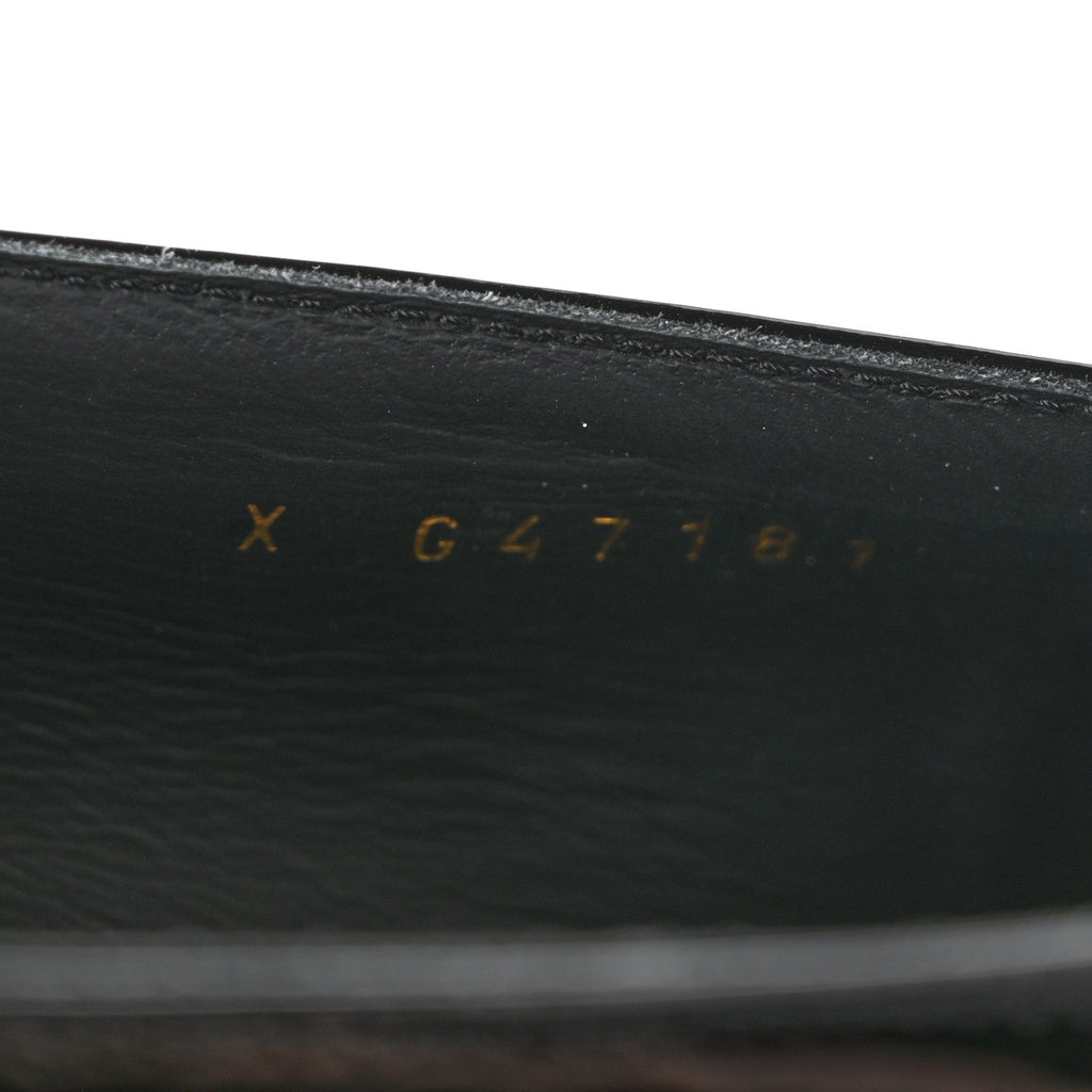 Crocodile Embossed Patent Calfskin Pumps 38 Black
