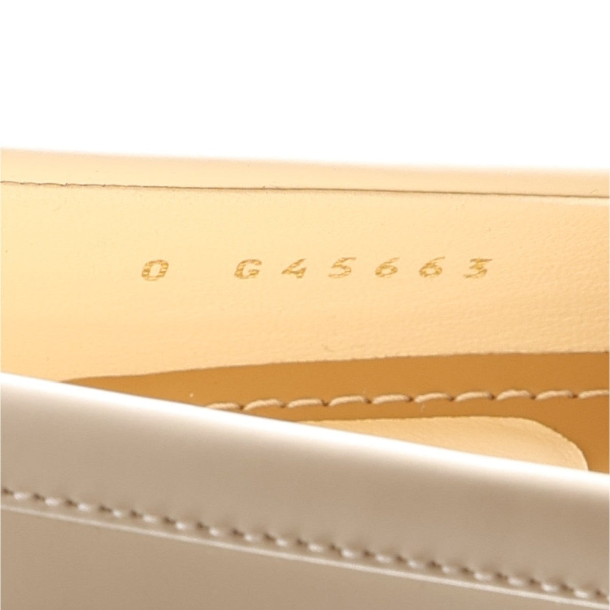 Calfskin Camellia CC Loafers 39.5 Ivory