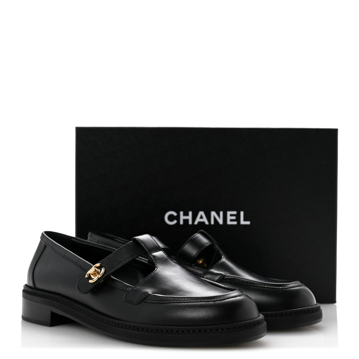 Calfskin CC Turnlock Moccasin Loafers 39 Black