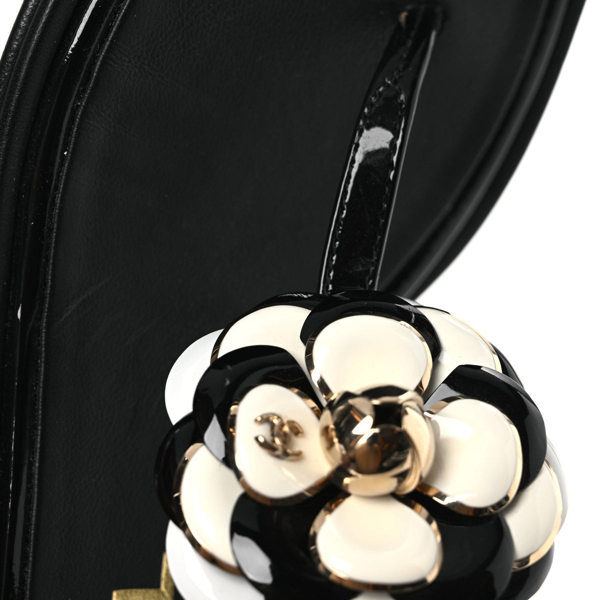 Patent Calfskin Camellia Thong Sandals 37 Black White