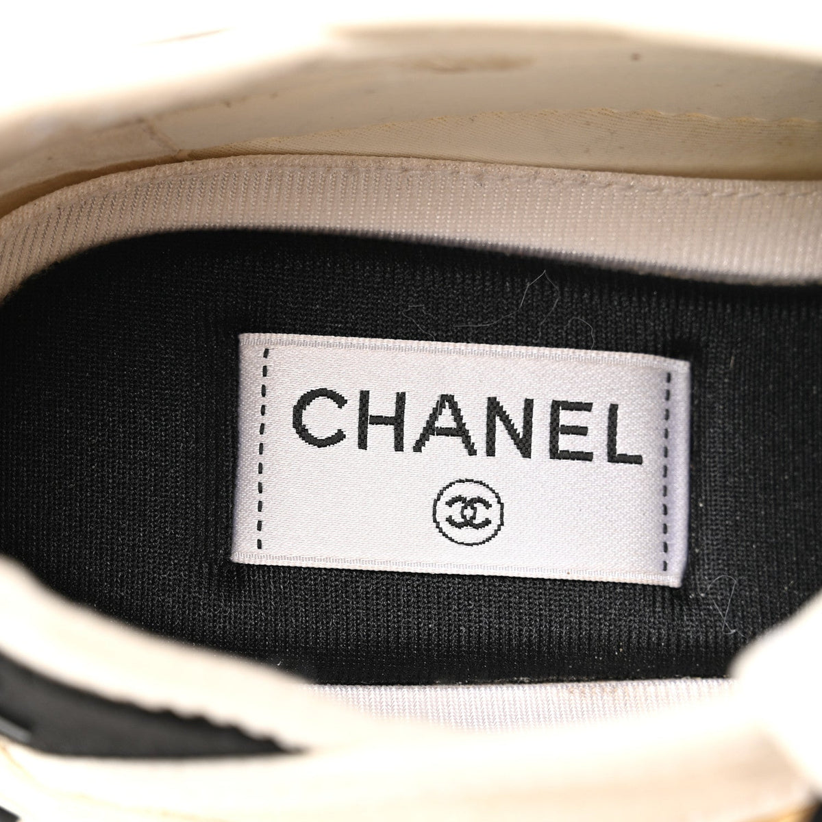Velvet Calfskin Mixed Fibers CC Sneakers 39 Ivory Black