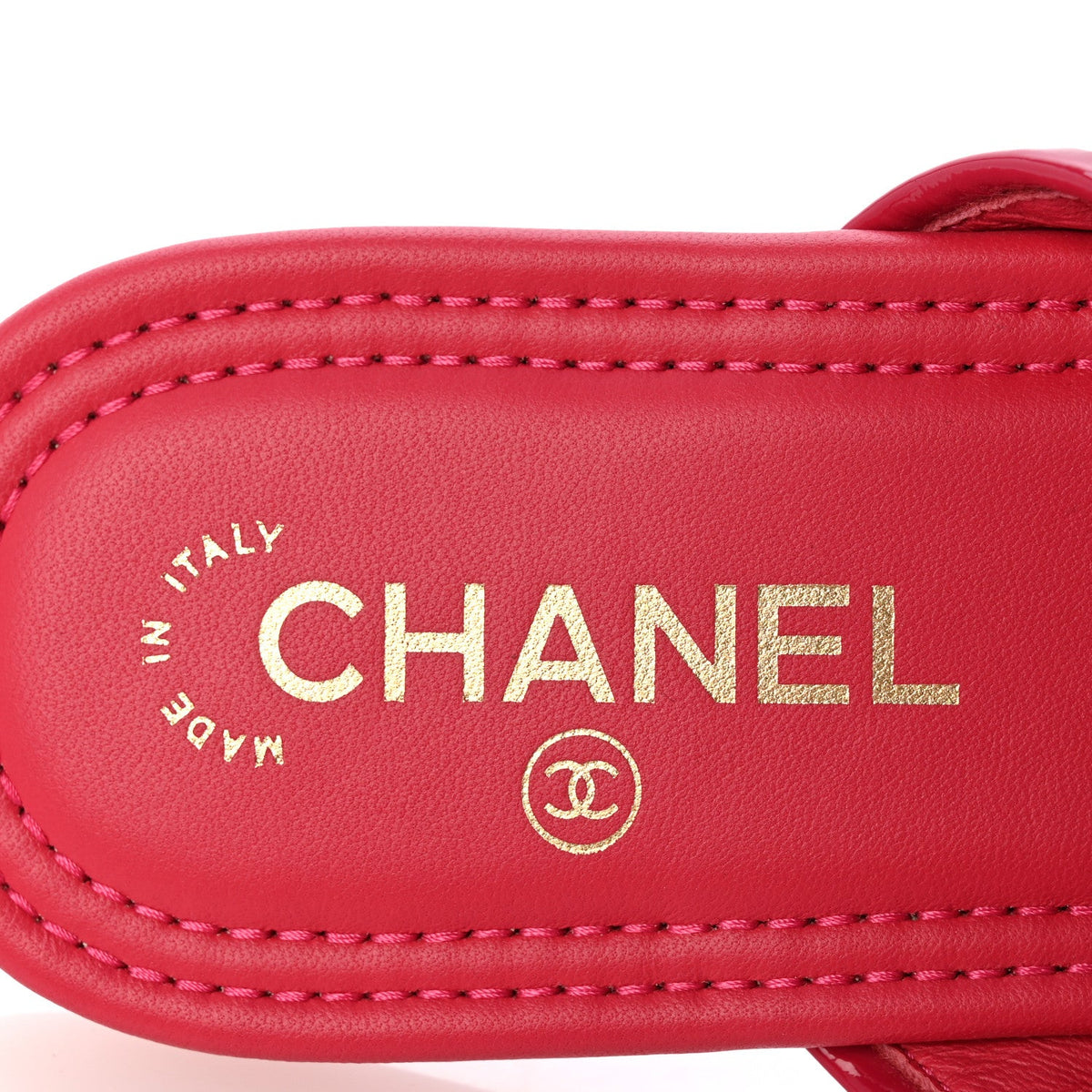 Patent Quilted CC Thong Sandals 39 Pink