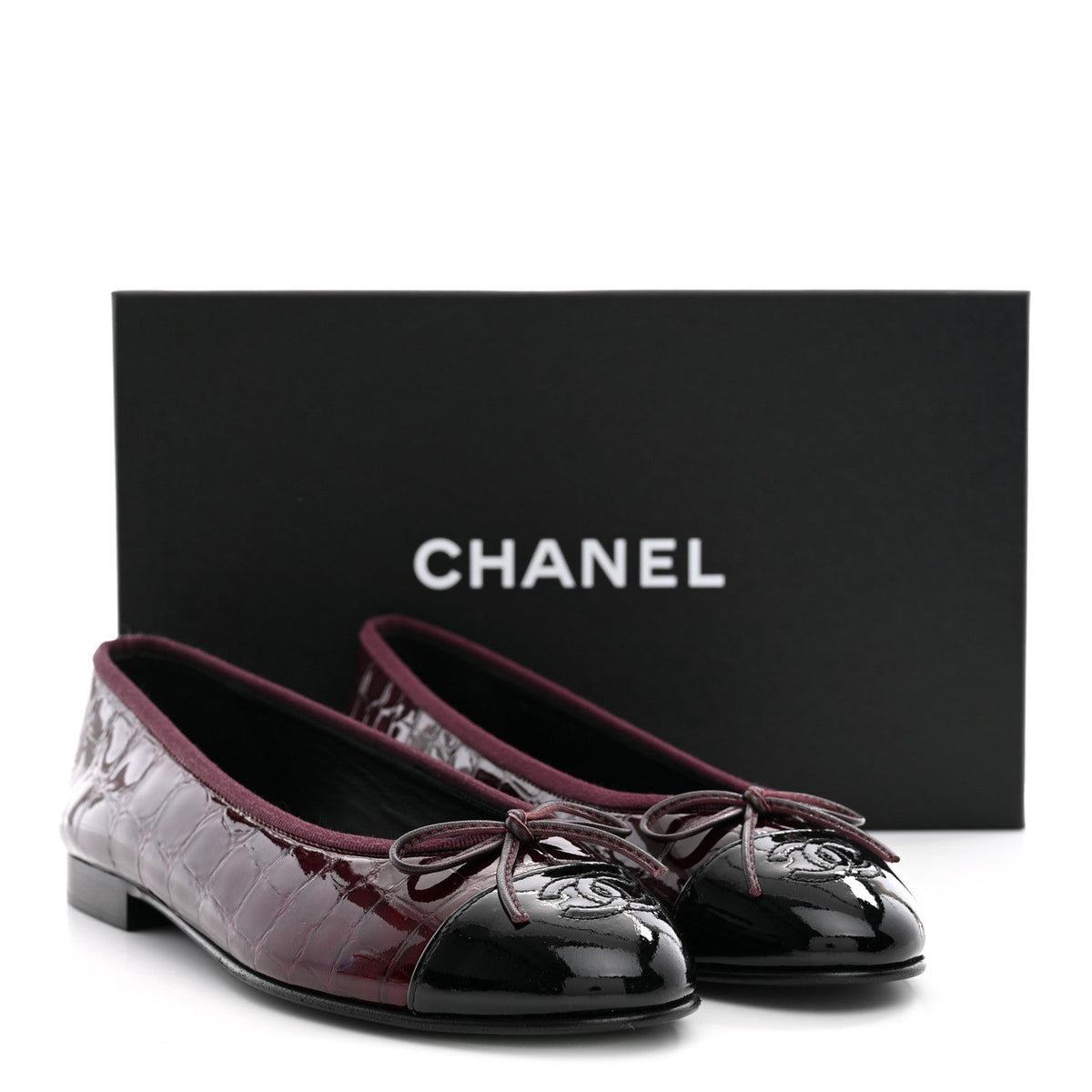 Patent Calfskin Crocodile Embossed Cap Toe CC Ballerina Flats 37.5 Dark Burgundy Black