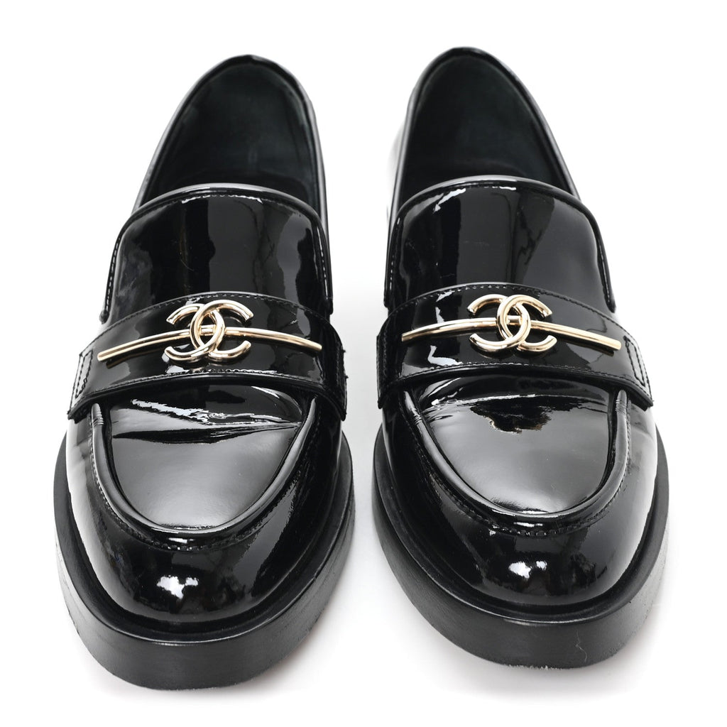 Patent Calfskin Metal CC Mocassin Loafers 38.5 Black