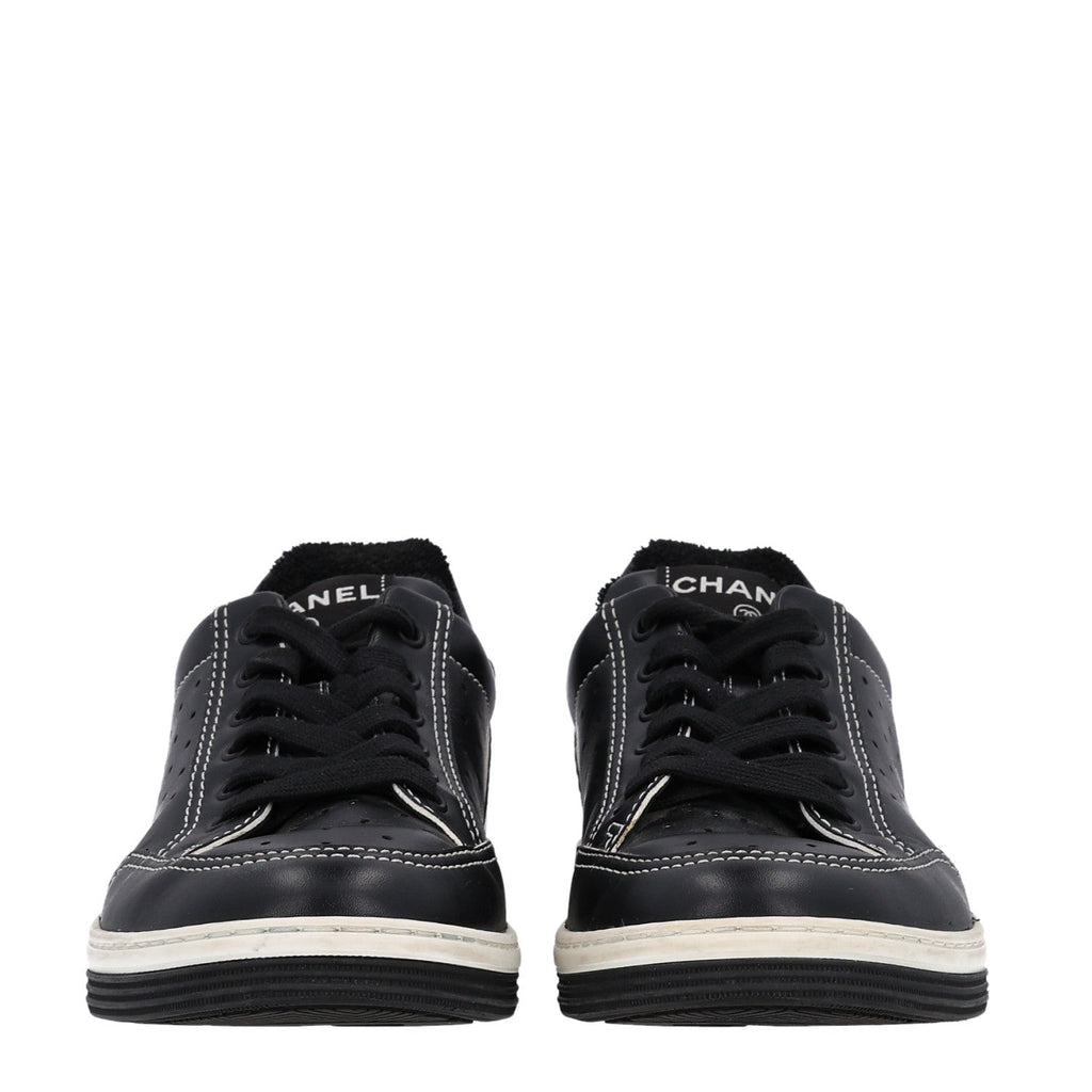 Calfskin Womens Logo Sneakers 38 Black White