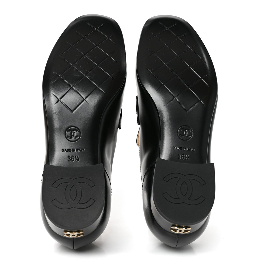 Shiny Calfskin Logo Loafers 36.5 Black