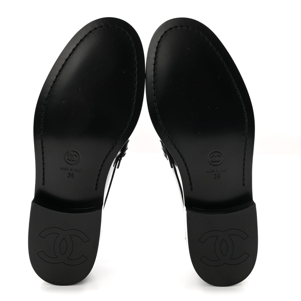 Shiny Calfskin Logo Loafers 39 Black