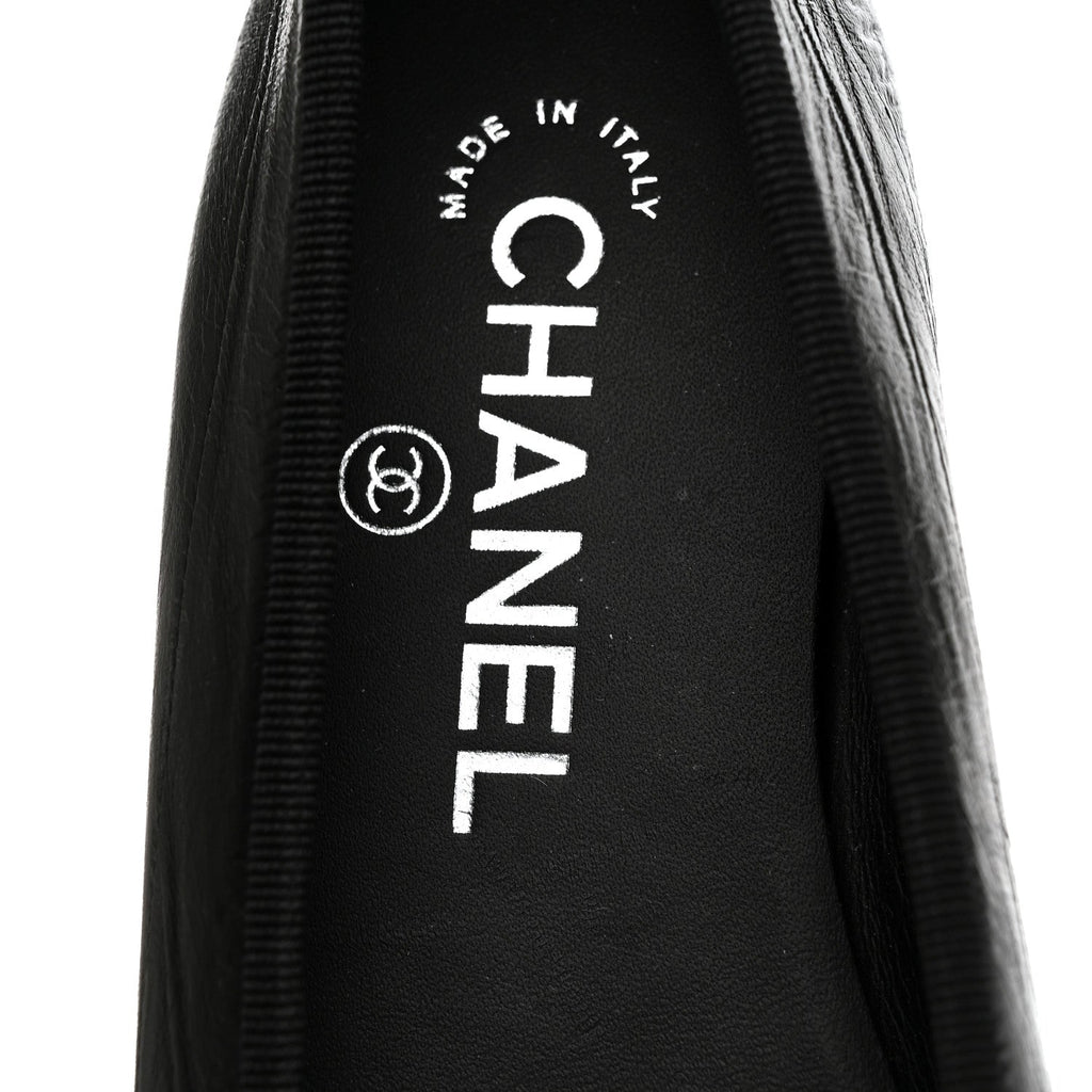 Crumpled Shiny Lambskin Cap Toe CC Ballerina Flats 36.5 Black White