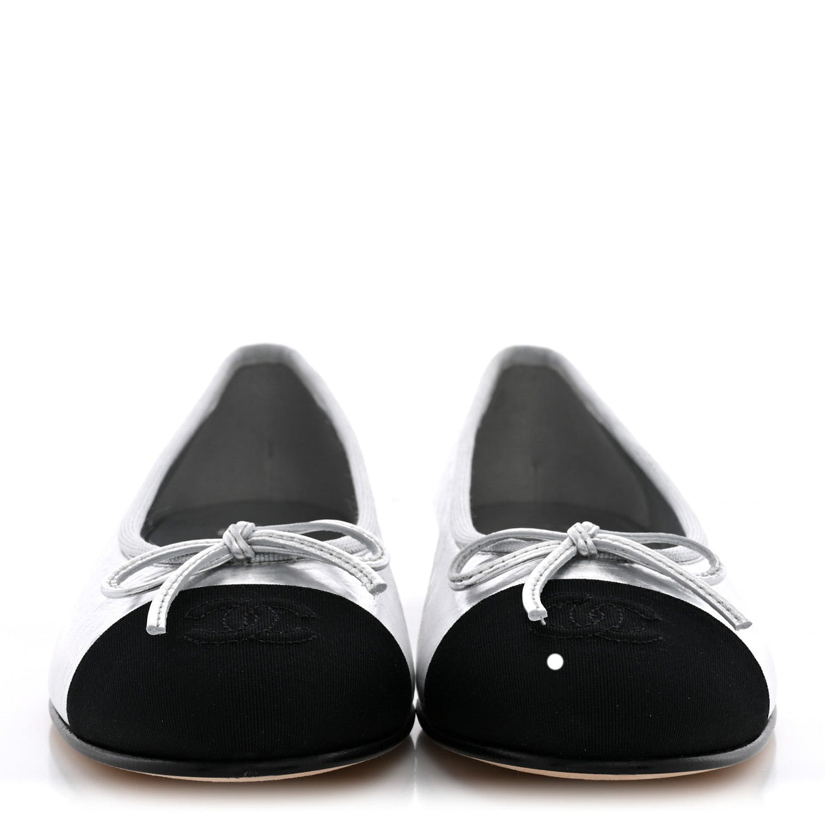 Laminated Crumpled Lambskin Grosgrain Cap Toe CC Ballerina Flats 38.5 Silver Black