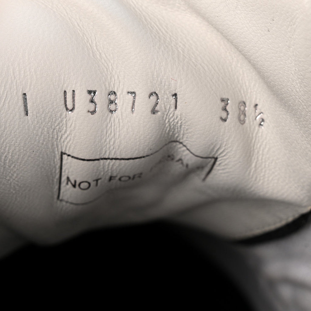 Calfskin CC Womens Sneakers 38.5 Black