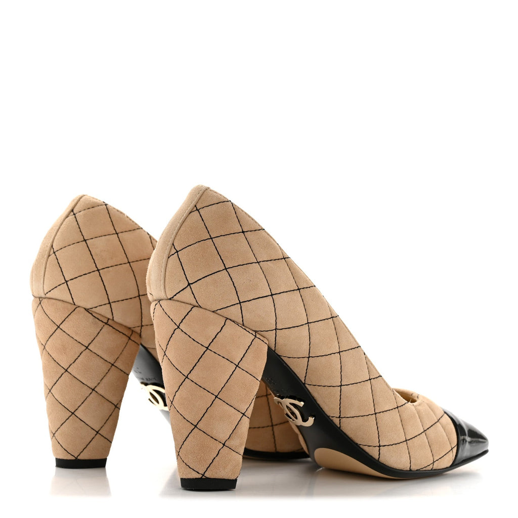 Suede Kidskin Patent Quilted CC Cap Toe Pumps 39 Beige Black