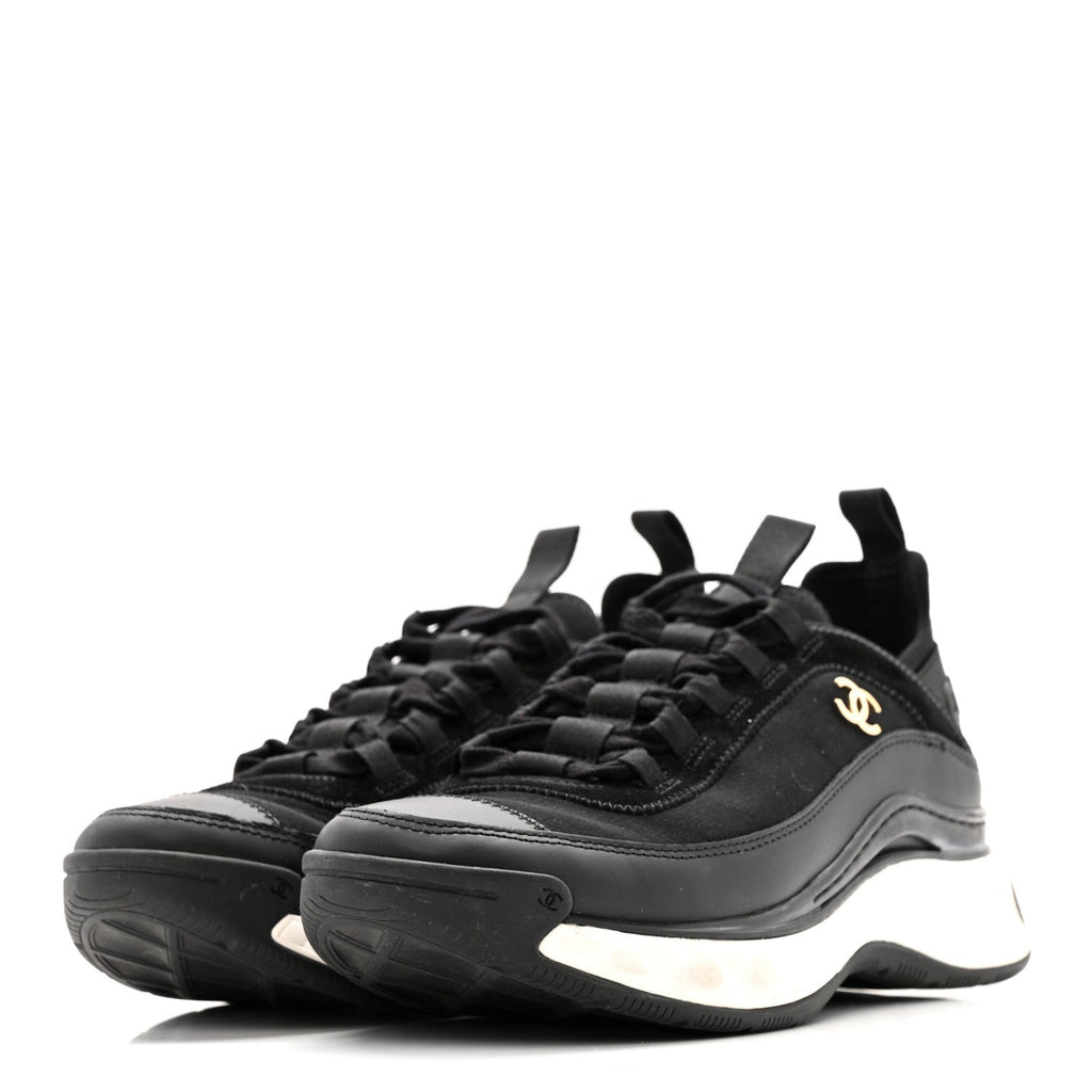 Velvet Calfskin Mixed Fibers CC Sneakers 38 Black